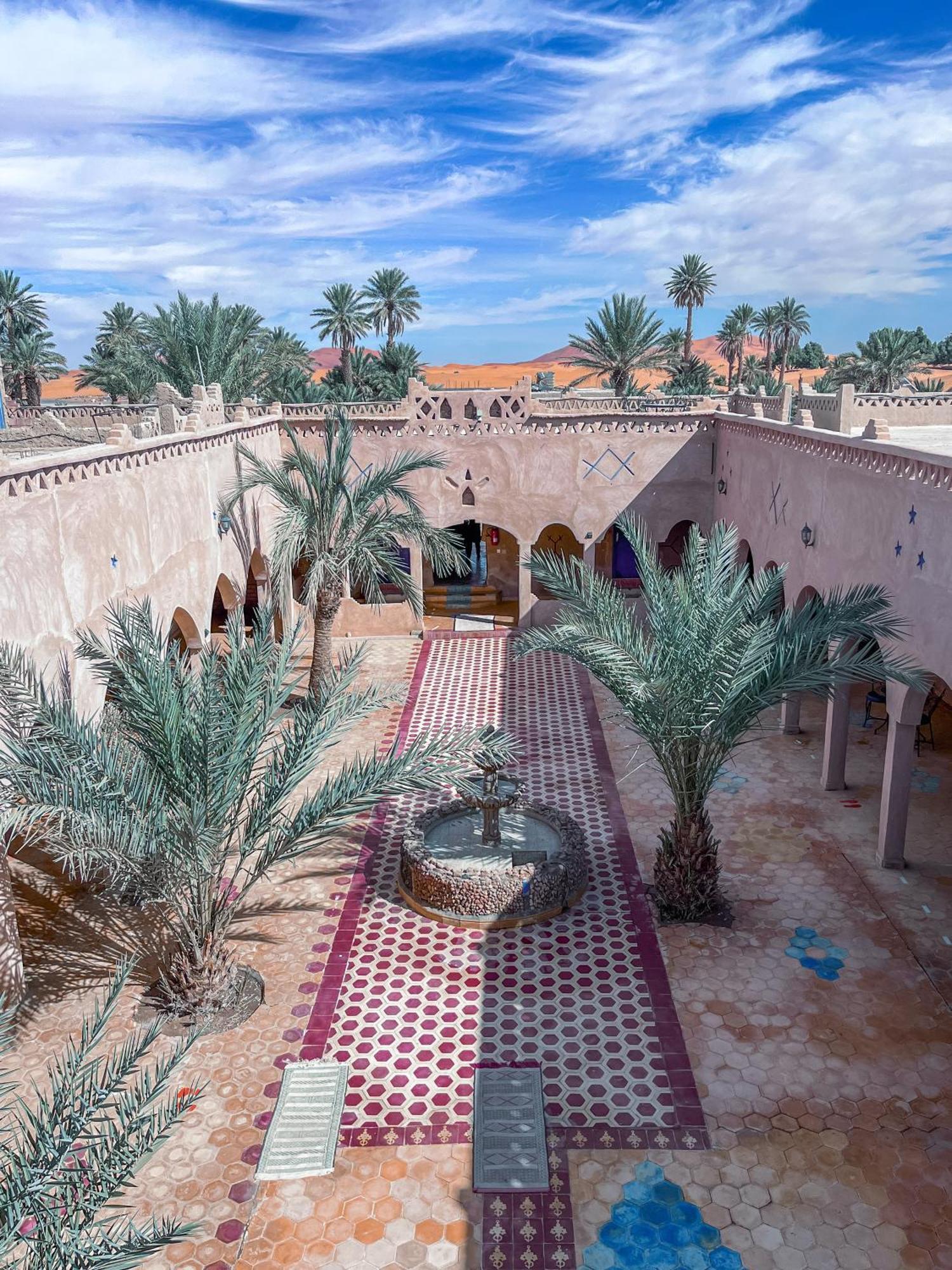 Auberge Les Roches Merzouga Exterior photo